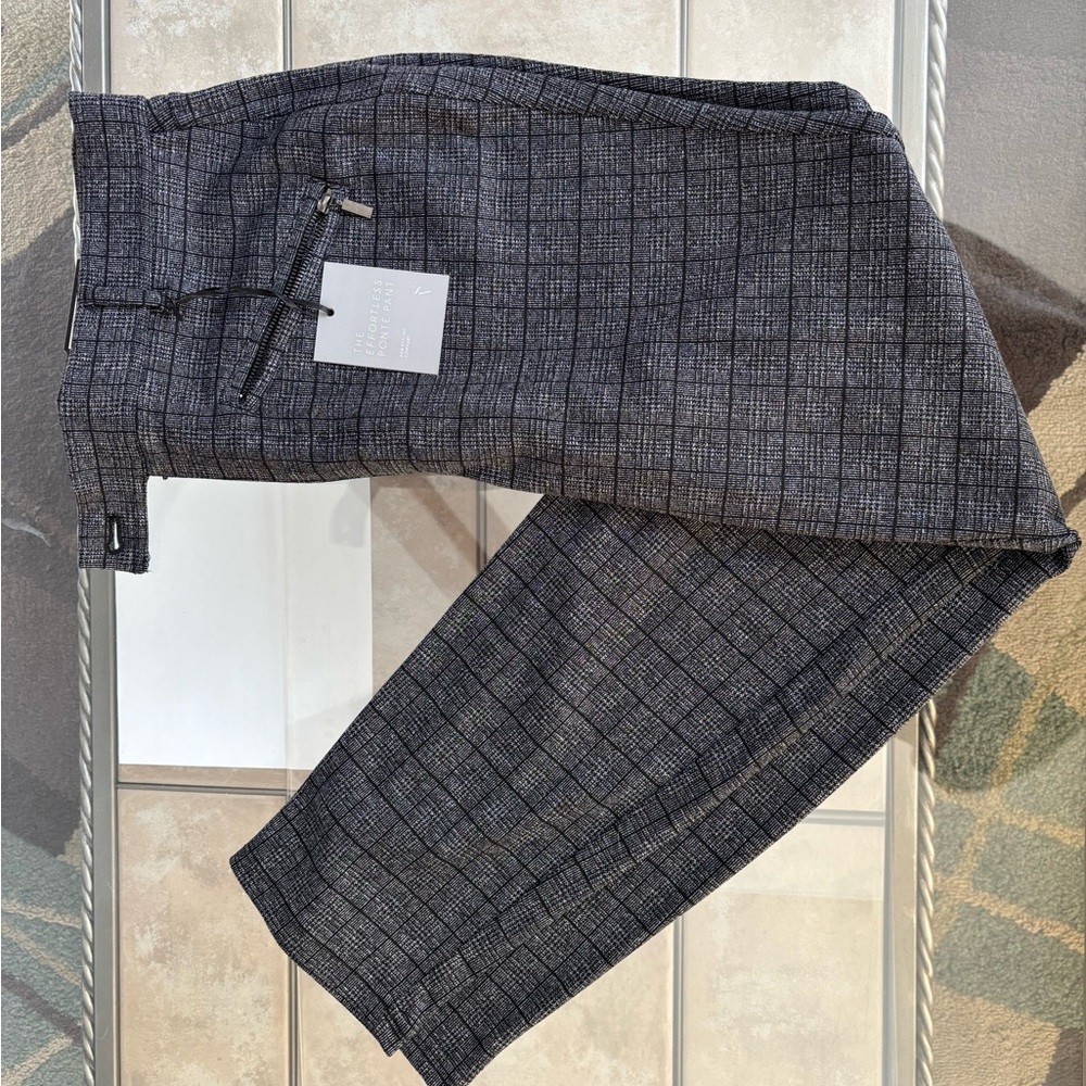 NWT Vera Wang Effortless Ponte Pant - Large